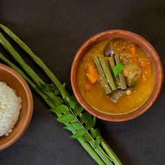 A picture of Udipi style Sambhar.