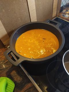 Una foto de Arroz con conejo
