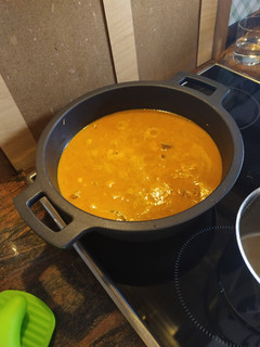 Una foto de Arroz con conejo