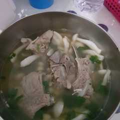 รูปของ Tom Saap (Hot and Sour Pork Rib Soup)