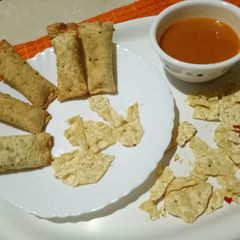 Crunchy Papad Roll A picture of Crunchy Papad Roll.