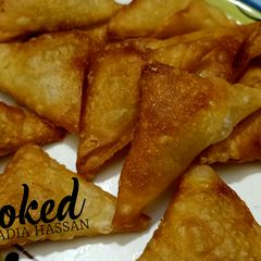 A picture of Crunchy samosa.