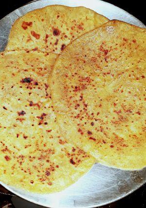 A picture of Ajwain coriander and curry patta Chutney Paratha.