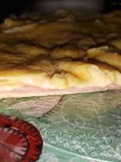 Una foto de Omelette relleno (Jamón y queso)