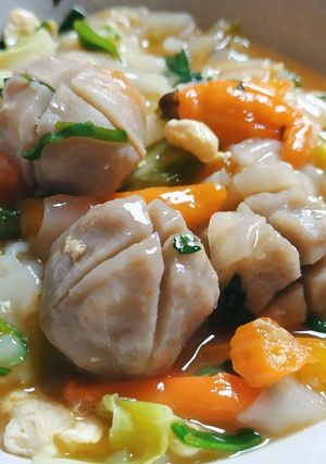 Foto resep #21. Kwetiau Kuah Topping Bakso