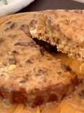 Bolo de ameixa com coco e farinha de amêndoas