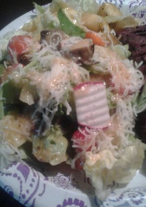 A picture of Grilled chicken salad.