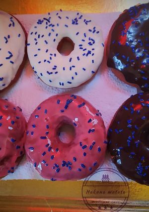 Una foto de Donas y bolitas de fraile