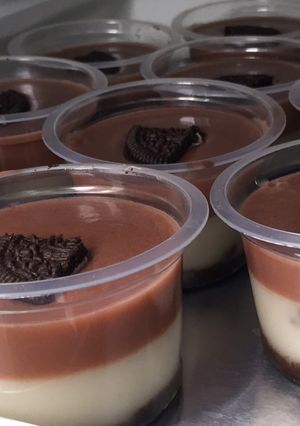 Foto resep Puding Oreo Cup ide Jualn Takjil Ramadhan