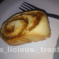 Cinnamon roll A picture of Cinnamon roll.