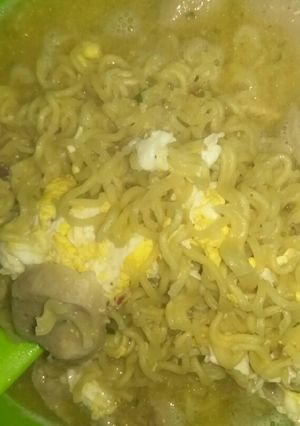 Foto resep Mie komplit (plus telor, baso n ayam)