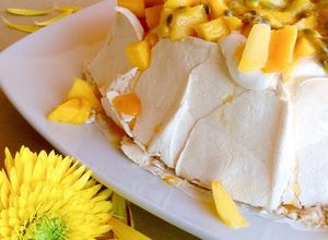 Foto de Pavlova de Manga & Maracujá