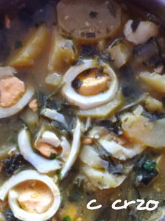 Una foto de Patatas guisadas con collejas
