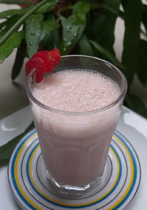 Foto resep Banana Strawberry Smoothies