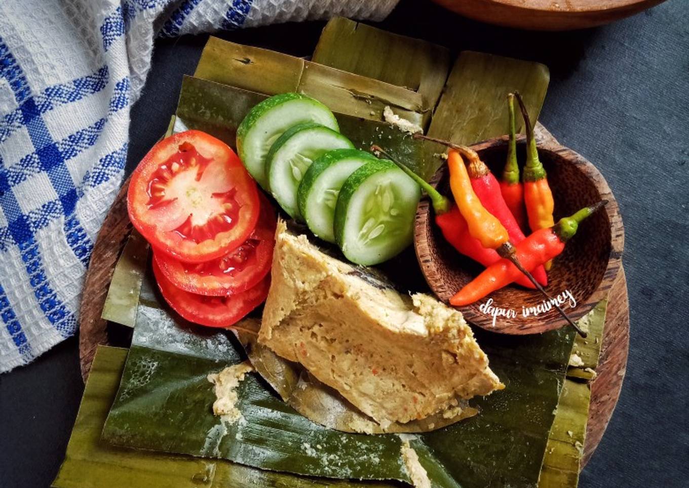 Tum Ayam Tahu Khas Bali