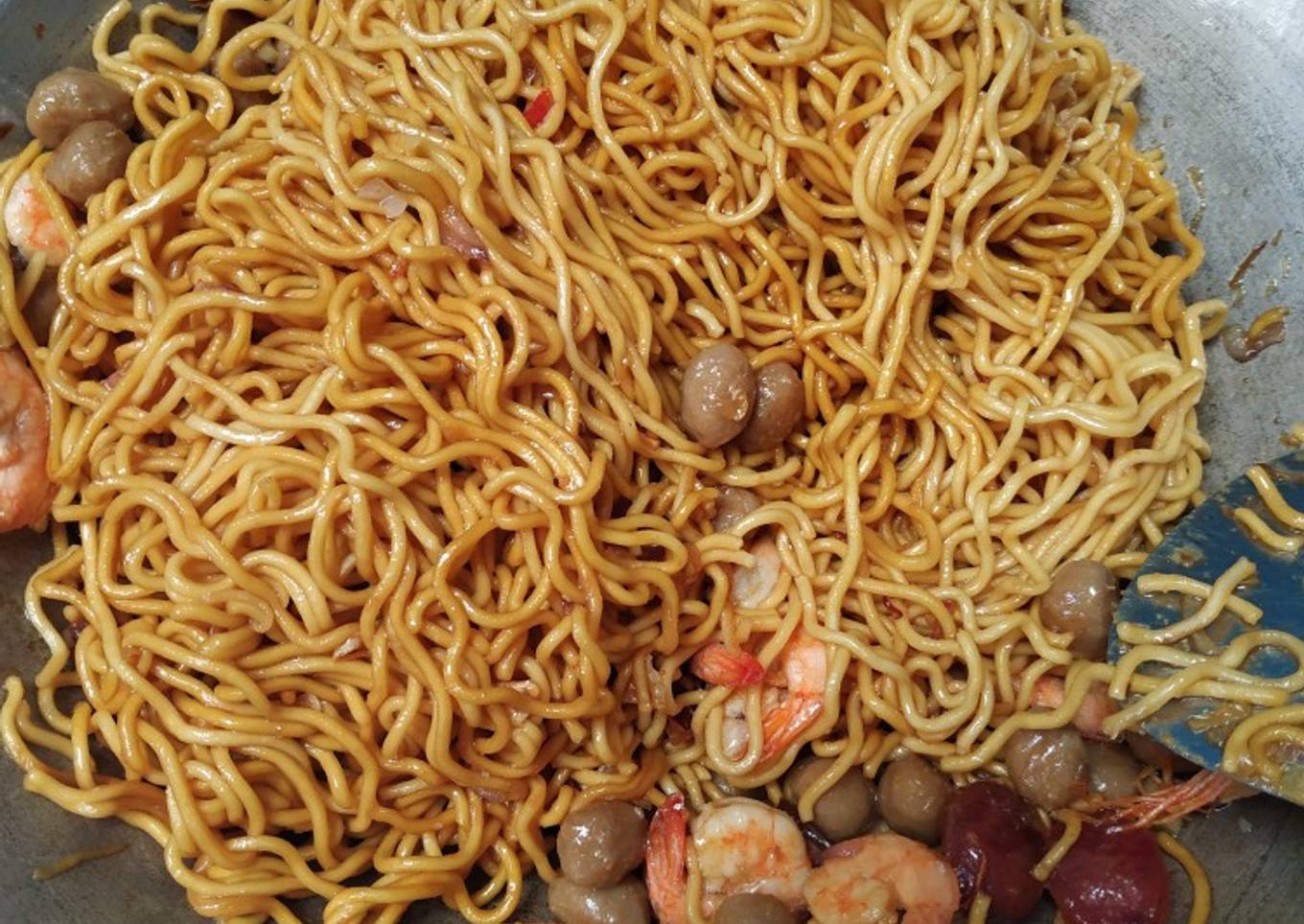 Mie goreng campur campur