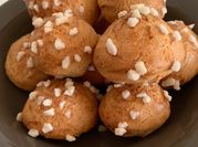 Une photo de pâtes à choux