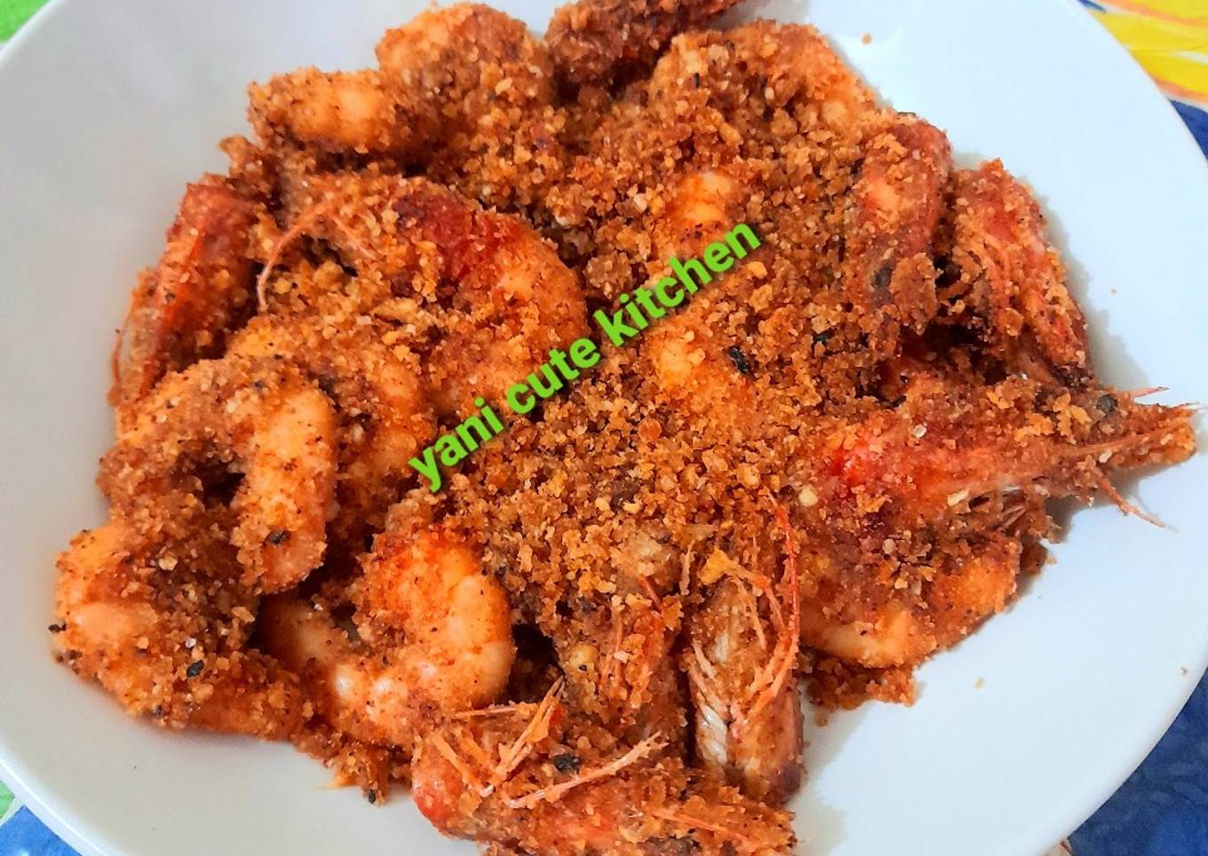 Hongkong style typhoon shelter prawns