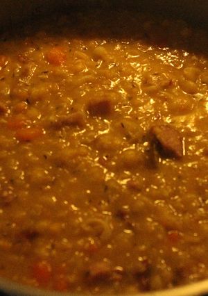 Una foto de Sopa de arvejas a la RACIGUISTA