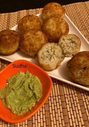 फराळी कचोरी आप्पे (farali kachori recipe in marathi) रेसिपी चे मुख्य फोटो 