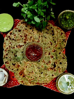 मेथी के पराठे (Methi ke parathe recipe in hindi) रेसिपी मुख्य फोटो