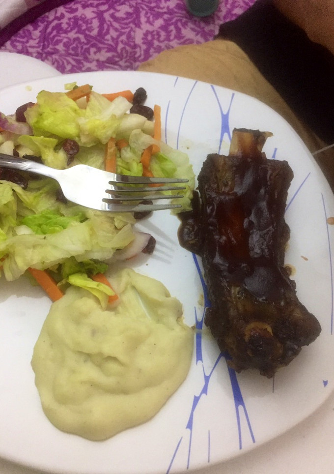 Una foto de Costilla de res a la bbq 🍖