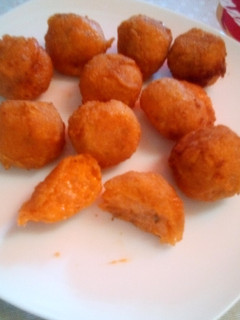 Una foto de Croquetitas de queso cheddar y dambo fáciles