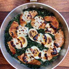 A picture of Chicken Spinach Mozzarella.