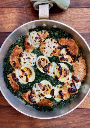 A picture of Chicken Spinach Mozzarella.