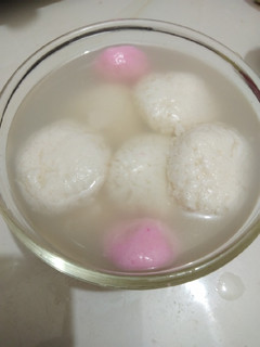 स्पंजी रसगुल्ला (spongy rasgulla recipe in Hindi) रेसिपी मुख्य फोटो