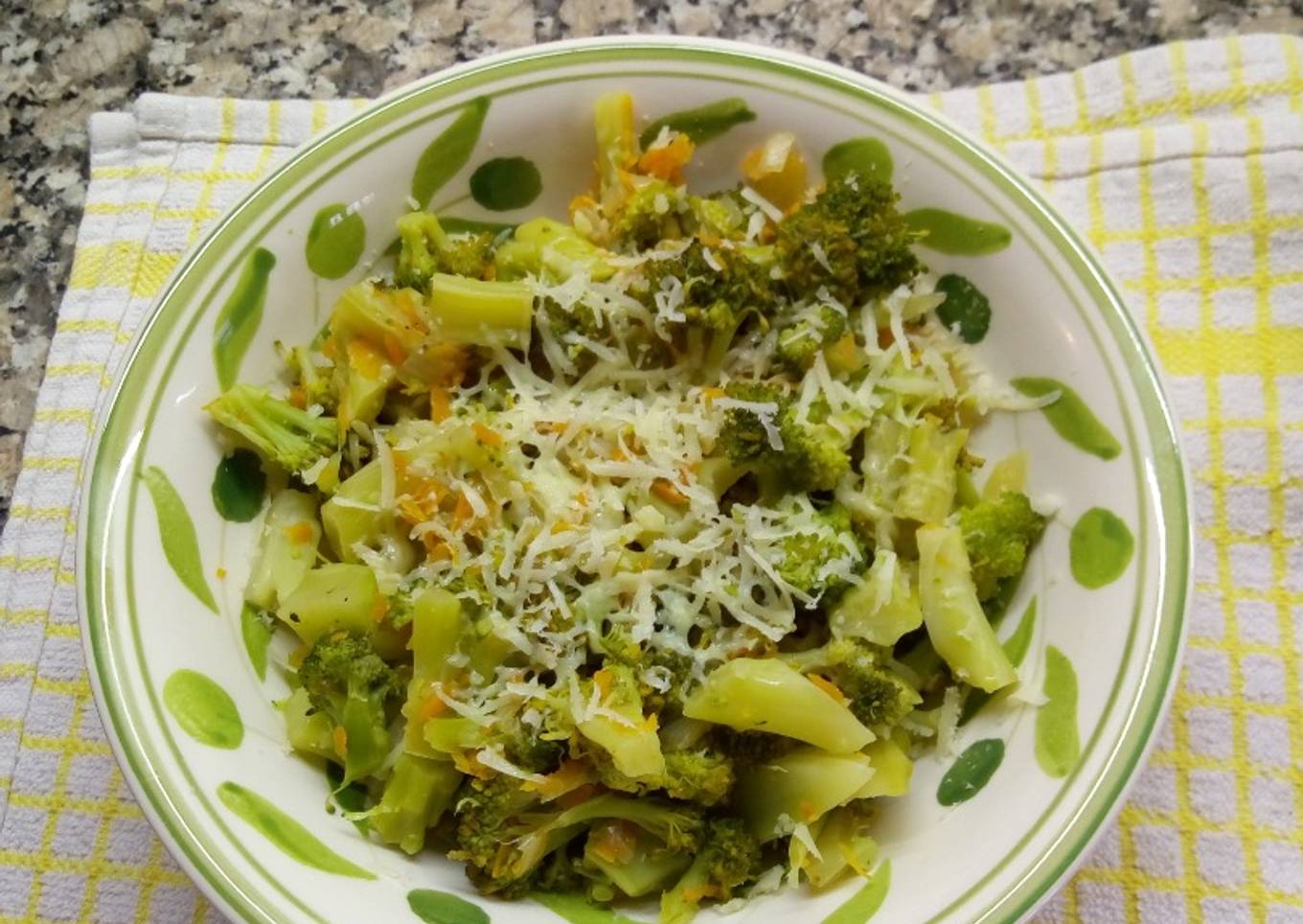 Salteado de Brócoli al vapor