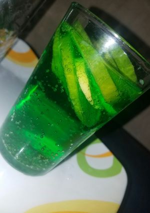 A picture of Lemonade.