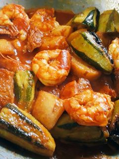 কুমড়ো আলু পটল চিংড়ি (kumro alu potol chingri recipe in Bengali) রেসিপির প্রধান ছবি