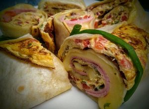 Una foto de Tortillas rellenas de tortilla a la mostaneza!