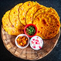 A picture of Besan Masala Roti.