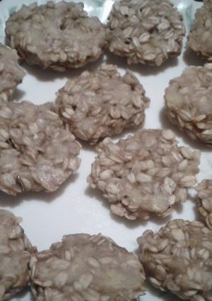 Una foto de Galletitas veganas con solos dos ingredientes