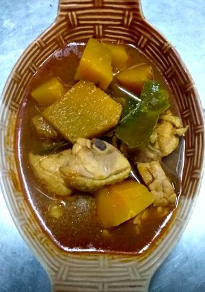 รูปของ แกงพริกไก่ฟักทอง