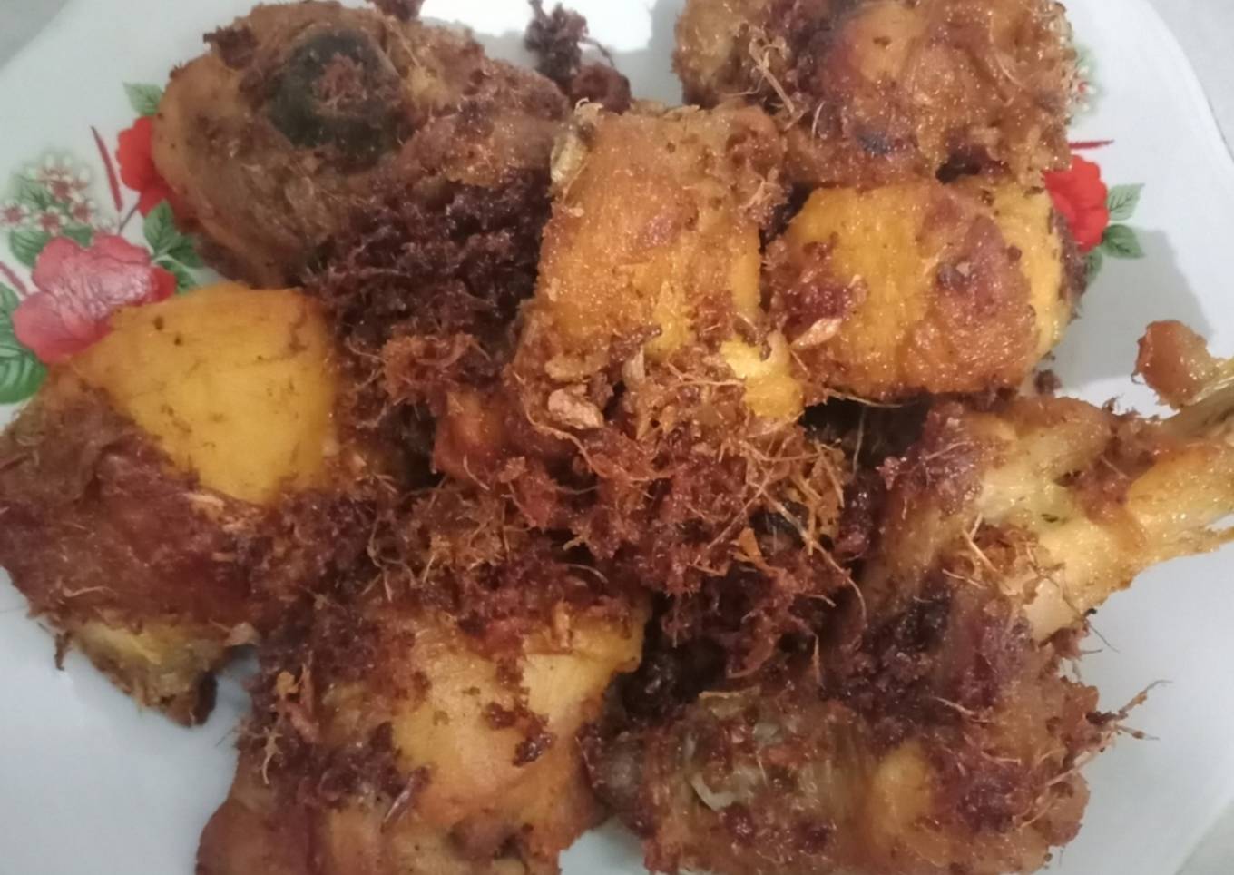 Ayam goreng lengkuas