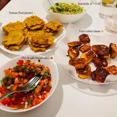 A picture of Tostones Nachos Without Borders 🇳🇮 🇨🇴.