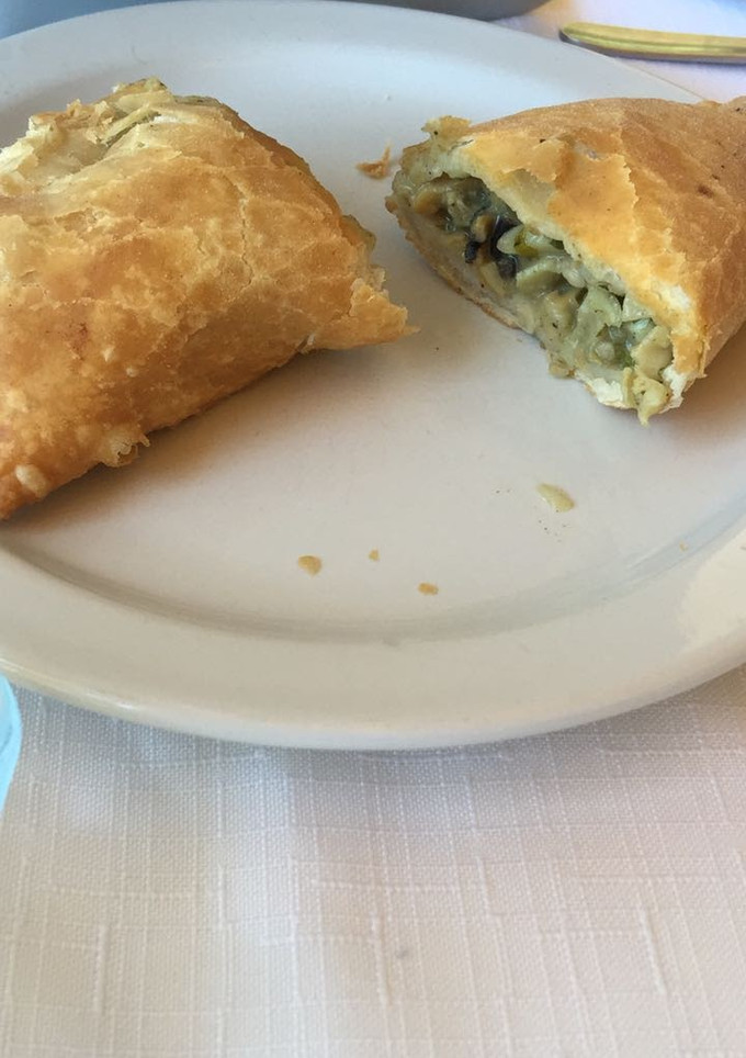 Una foto de Empanadas de pollo