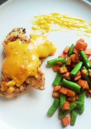 Foto resep Chicken Steak with Hollandaise Sauce and Vegetable