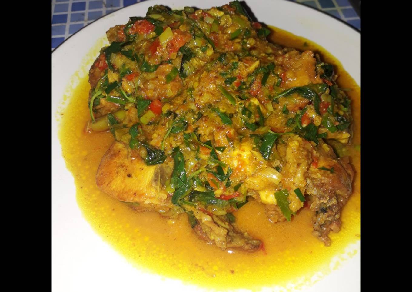 Bagaimana Membuat Ayam Rica Kemangi Anti Gagal