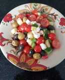 Ensalada de queso y aceituna
