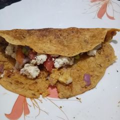 A picture of Oats stuffed pancake.