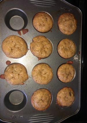 A picture of WW banana muffins.
