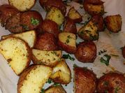 A picture of roasted potatoes