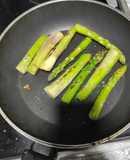 Espárragos verdes a la plancha