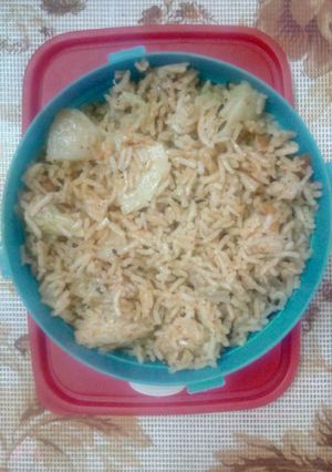 A picture of Namkeen rice.