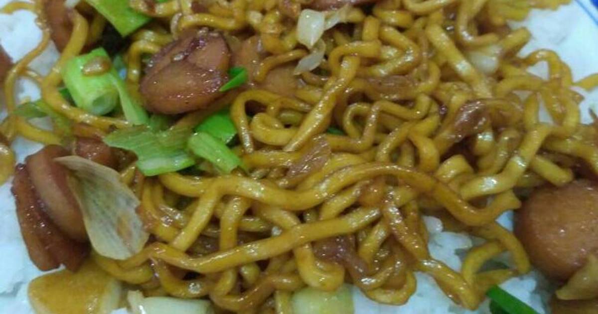  Resep  Mie Goreng  Sosis Jadul  Super Kilat oleh Hanny Adiati 