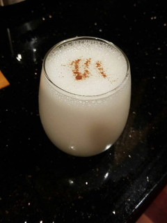 Una foto de Pisco Sour Clásico -Peruano